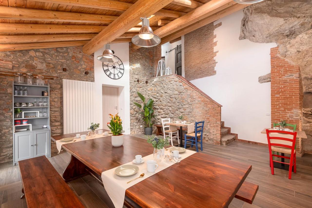 Porto Di Clanezzo Bed & Breakfast Luaran gambar