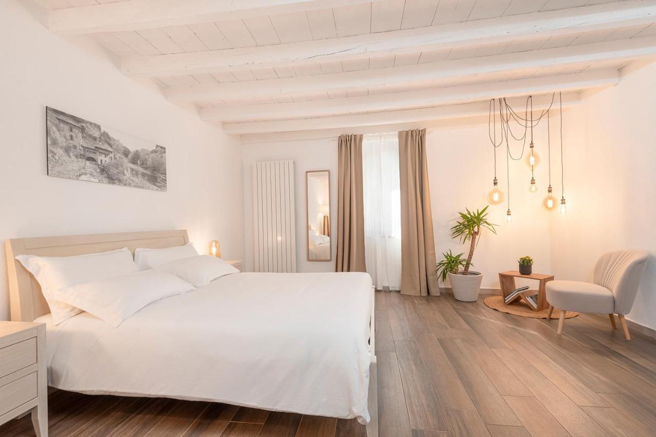 Porto Di Clanezzo Bed & Breakfast Luaran gambar