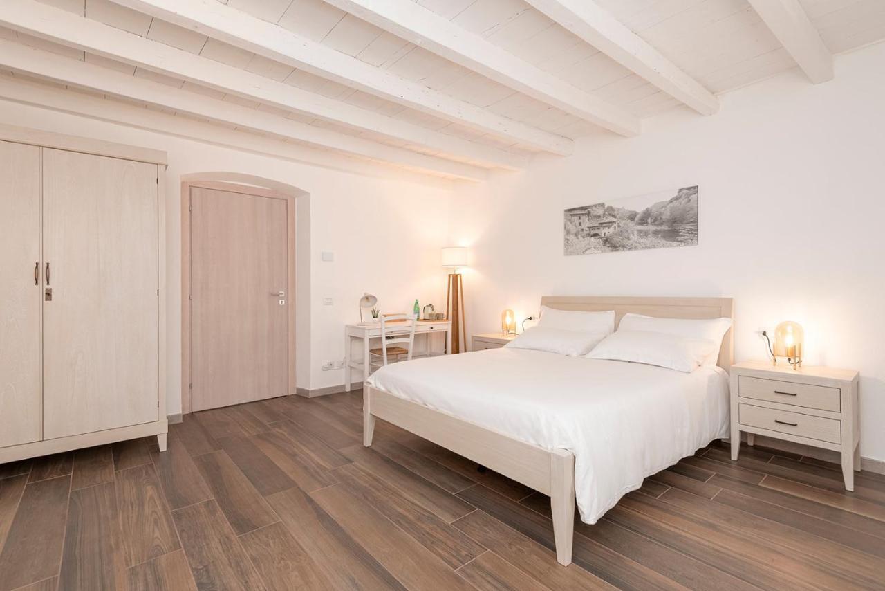 Porto Di Clanezzo Bed & Breakfast Luaran gambar